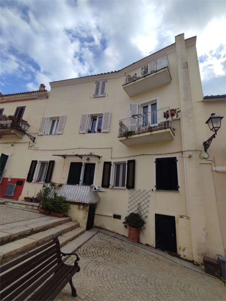 Unità immobiliare residenziale nel centro storico de La Maddalena
